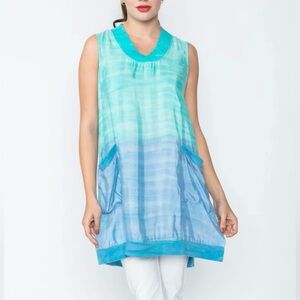 NWT IC Collection V-Neck Tunic Tank Aqua Blue Ombre